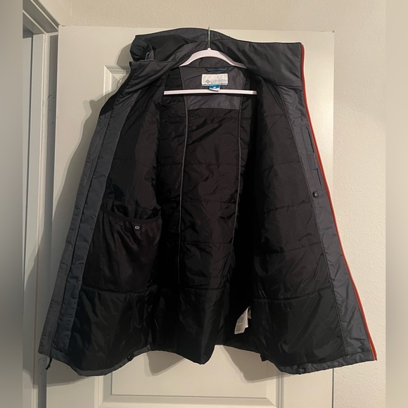SOLD Columbia | Men's Antimony IV Winter Ski Jacket Size Medium - Picture 4 of 6
